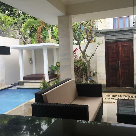 Villa The Kayuputih à Lovina Beach Extérieur photo